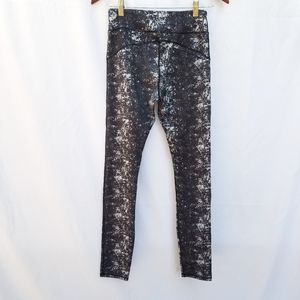 KYODAN Speckled Paint Splatter Design Leggings
